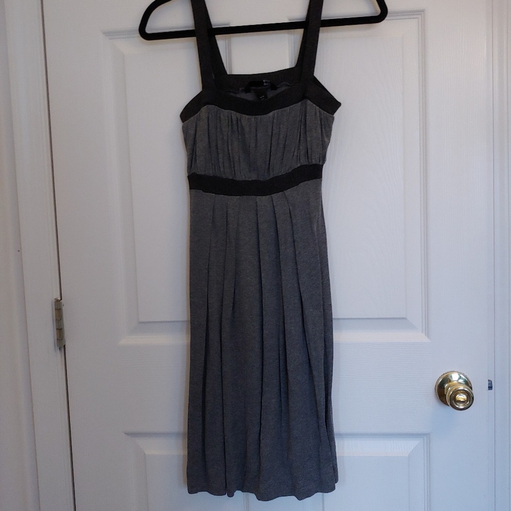 H&M Gray knit dress